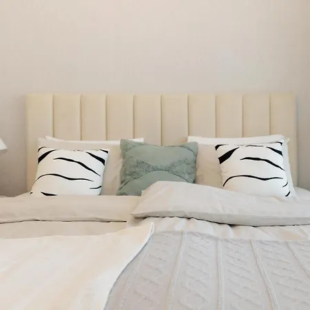 Brand New Modern 2Br Retreat, Walk To Dubai Mall - Downtown Views Ll Extérieur photo